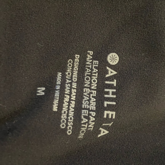 ATHLETA ⭐️ flare leggings - Picture 4 of 4